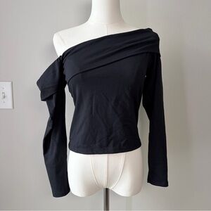 Abercrombie & Fitch Black Asymmetrical Off The Shoulder Top